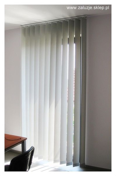 żaluzje do biura ( szerokość lameli 127mm )