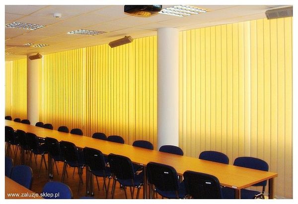 Żaluzje pionowe do Sali konferencyjnej 