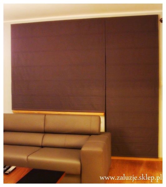 Brązowe Rolety Rzymskie zaciemniające