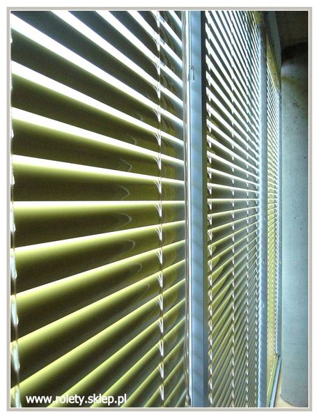 Lamele aluminiowe 50mm w kolorze żółtym 