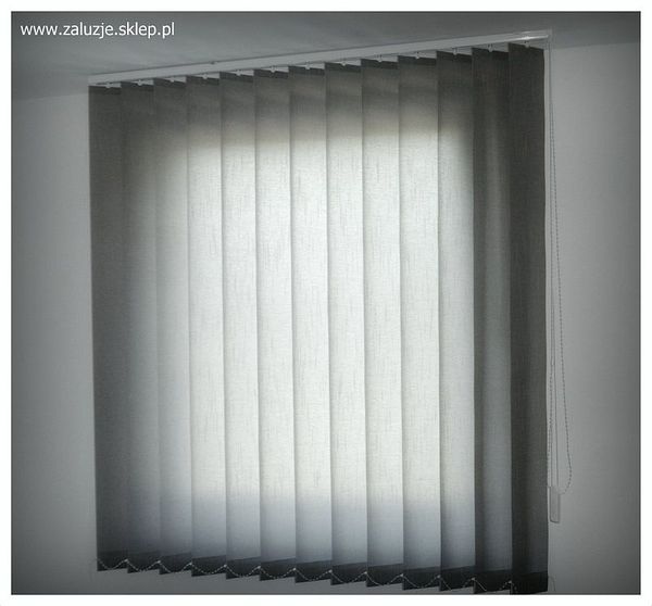 Żaluzje verticale w kolorze szarym