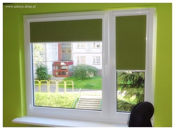 Zielone podgumowane rolety 