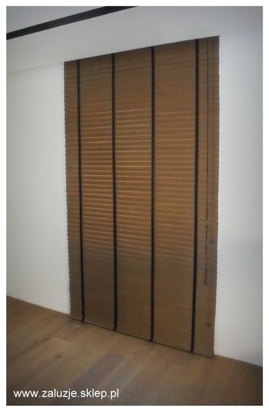 Żaluzja drewniana, Deco-sun, regulacja światła, prywatność, ochrona przed słońcem, wnętrza, elegancka, praktyczna.