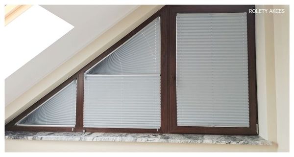 Plisy na zamówienie do okien trójkątnych i trapezowych montaż ROLETY AKCES Sosnowiec